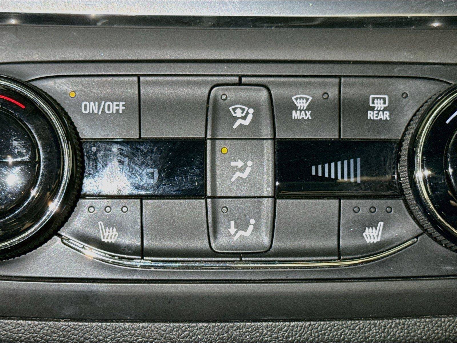 Certified 2024 Buick Envista Preferred w/ Convenience I Package FWD image 17