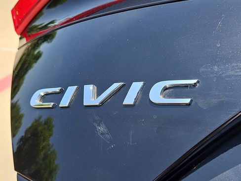 Certified 2017 Honda Civic EX-T image 13