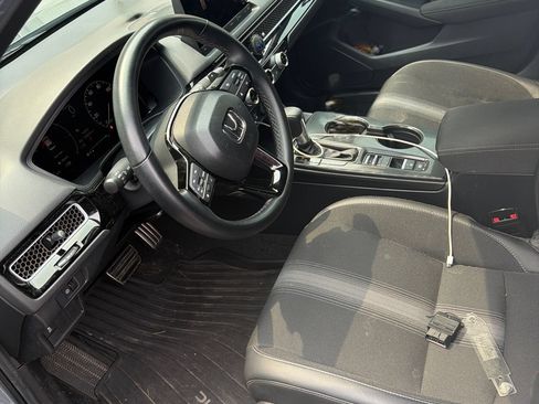Used 2025 Honda Civic Sport image 6