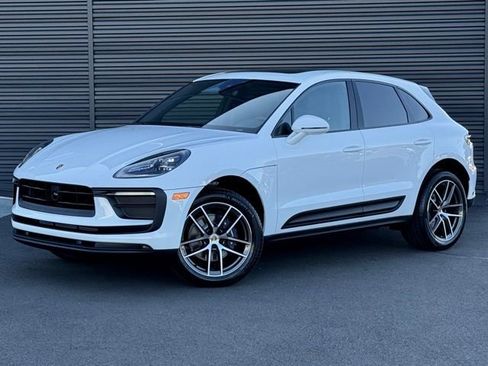 New 2026 Porsche Macan AWD/4WD image 1