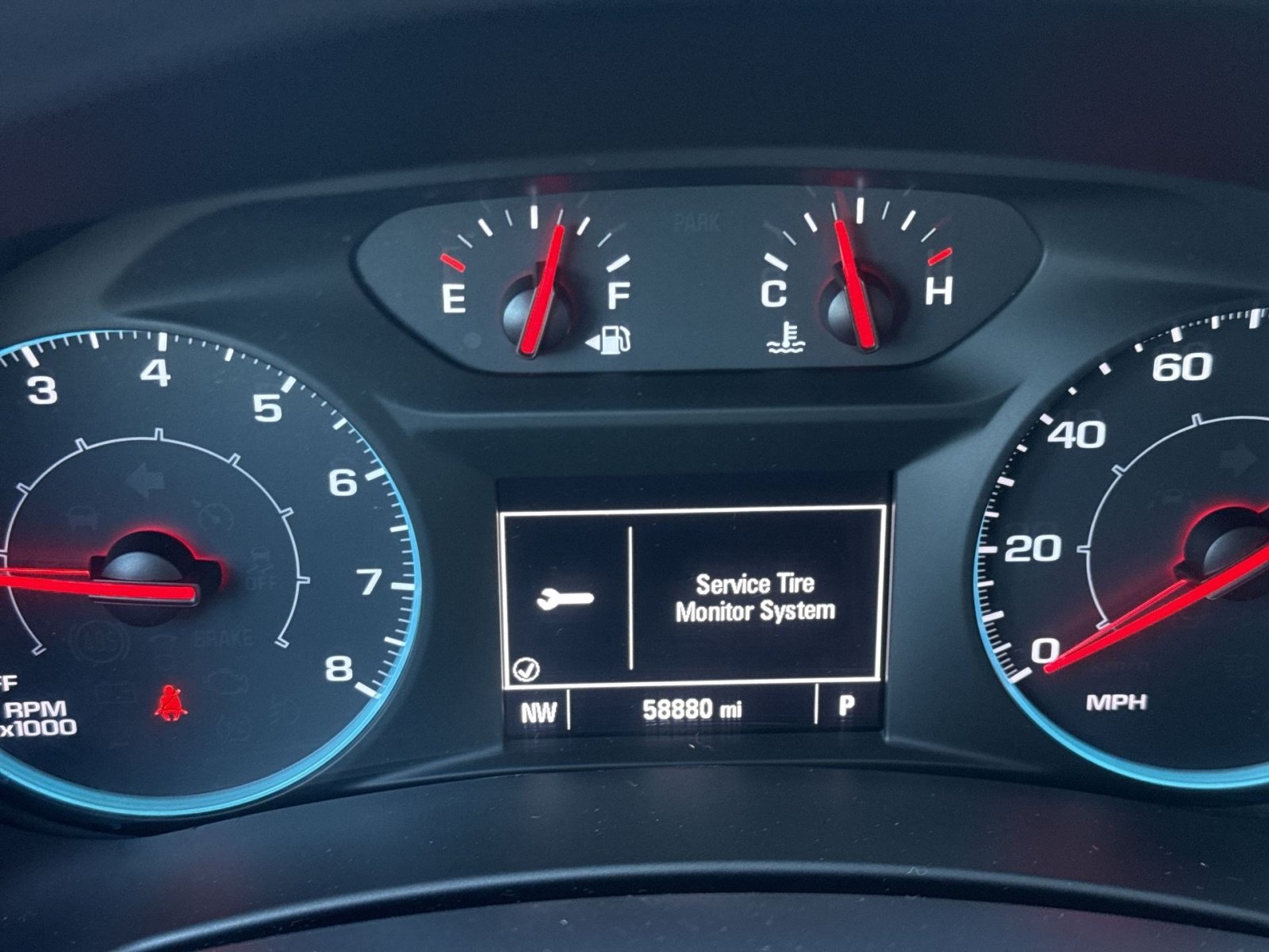 Used 2020 Chevrolet Equinox LS w/ LS Convenience Package AWD/4WD image 33