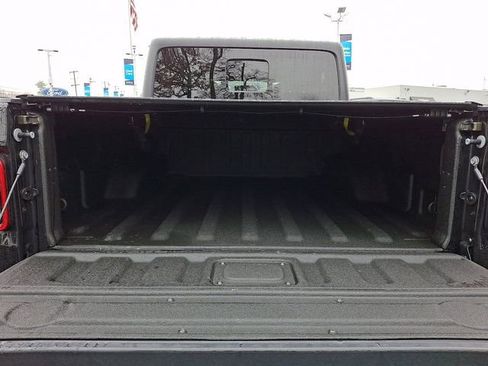 Used 2022 Jeep Gladiator Mojave w/ Cold Weather Group image 30