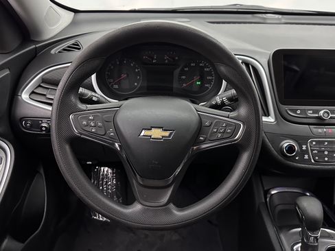 Used 2023 Chevrolet Malibu LT FWD image 24