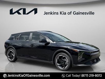 New 2026 Kia K4 EX
