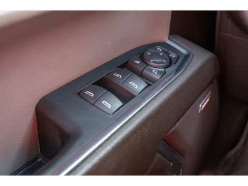 Used 2024 GMC Sierra 1500 SLT w/ SLT Premium Plus Package AWD/4WD image 29