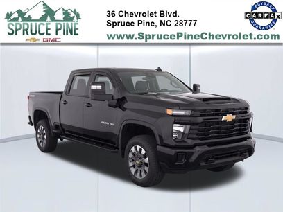 Used 2024 Chevrolet Silverado 2500 Custom w/ Custom Convenience Package
