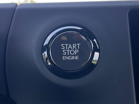 Used 2025 Lexus GX 550 Premium+ w/ Accessory Package (2T) image 38