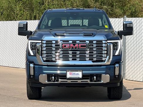 New 2026 GMC Sierra 2500 Denali w/ Technology Package image 6