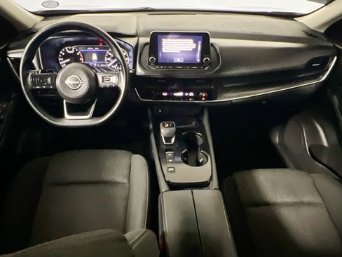 Used 2024 Nissan Rogue SV FWD image 30