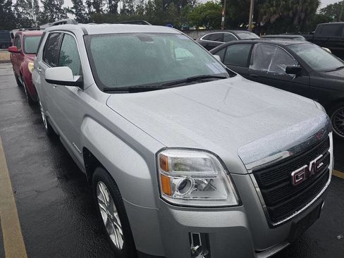 Used 2011 GMC Terrain SLE image 1