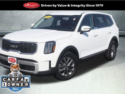 Used 2023 Kia Telluride LX AWD/4WD image 1