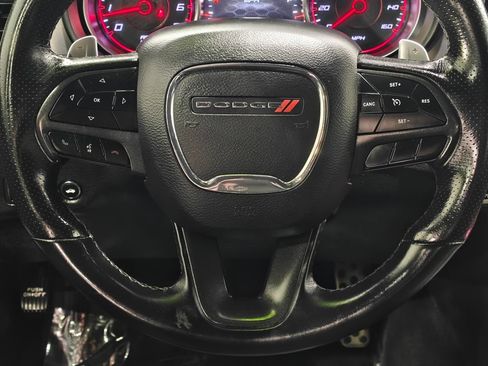 Used 2019 Dodge Charger R/T RWD image 5
