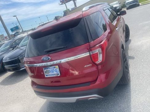 Used 2017 Ford Explorer Limited AWD/4WD image 16