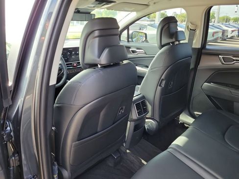 New 2026 Kia Sportage EX FWD image 17