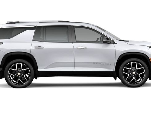 New 2026 Chevrolet Traverse High Country w/ LPO, Floor Liner Package AWD/4WD image 34