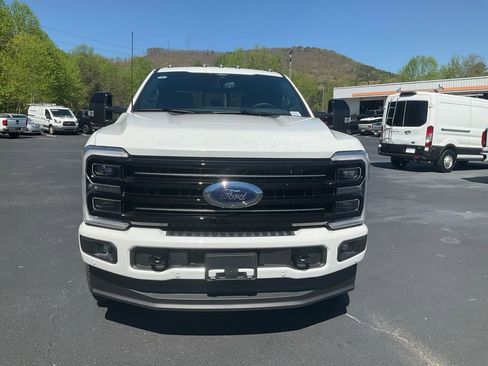 New 2026 Ford F250 Platinum AWD/4WD image 2