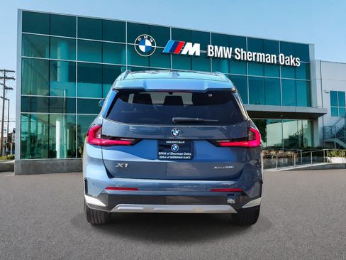 Used 2026 BMW X1 xDrive28i w/ Technology Package AWD/4WD image 5