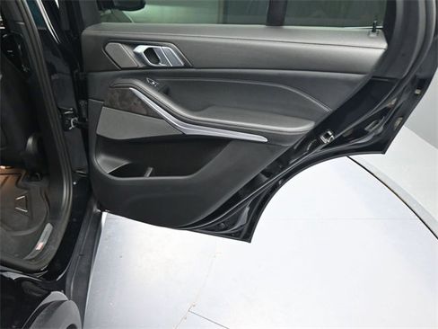 Used 2024 BMW X5 xDrive40i w/ Premium Package image 13