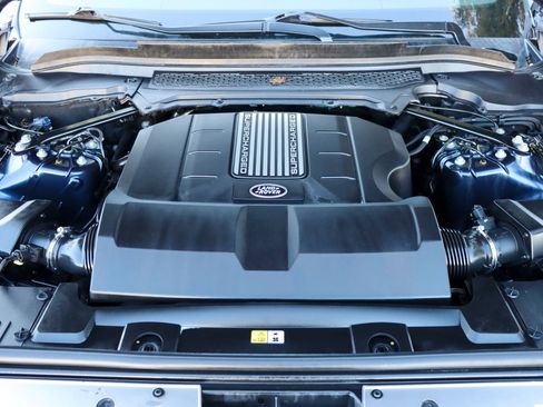 Used 2015 Land Rover Range Rover HSE image 60