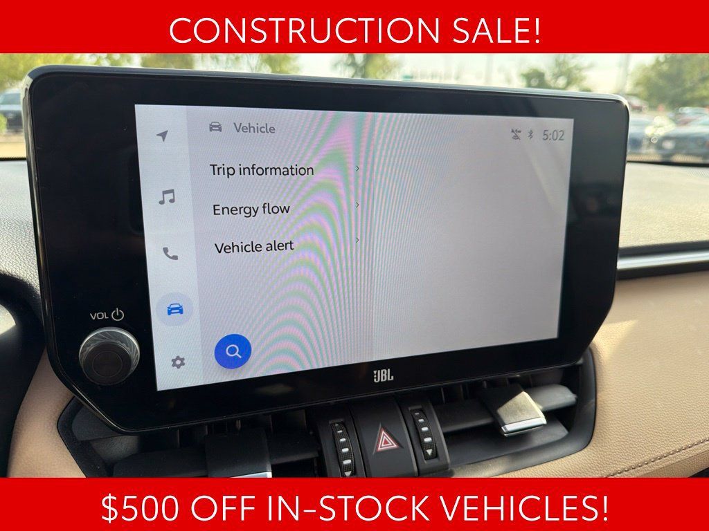 Used 2024 Toyota RAV4 Limited w/ Advanced Technology Package AWD/4WD image 17