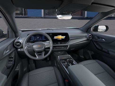 New 2026 Chevrolet Equinox LT w/ Convenience Package II image 35