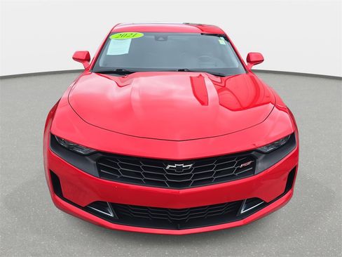 Used 2021 Chevrolet Camaro LT w/ RS Package image 2