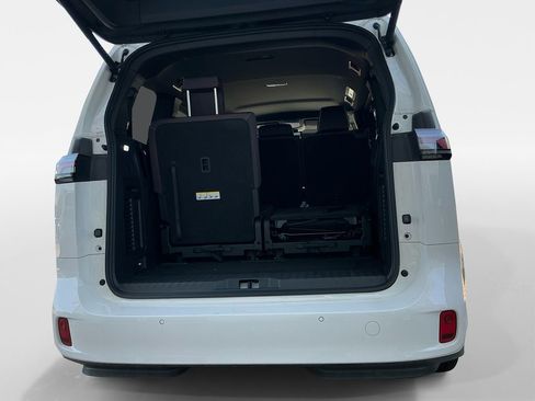 New 2025 Volkswagen ID. Buzz Pro S image 22