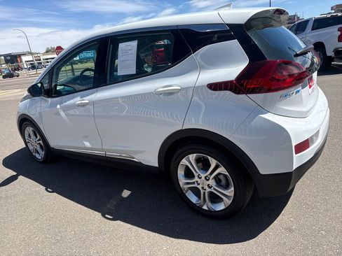 Used 2020 Chevrolet Bolt LT FWD image 3