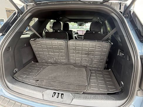 Certified 2025 Ford Explorer ST-Line w/ Premium Package AWD/4WD image 21