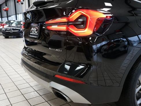 Used 2022 BMW X3 xDrive30i w/ Convenience Package image 18