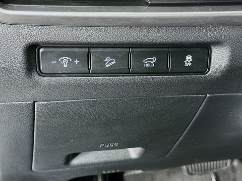 Used 2025 Kia Telluride S FWD image 17