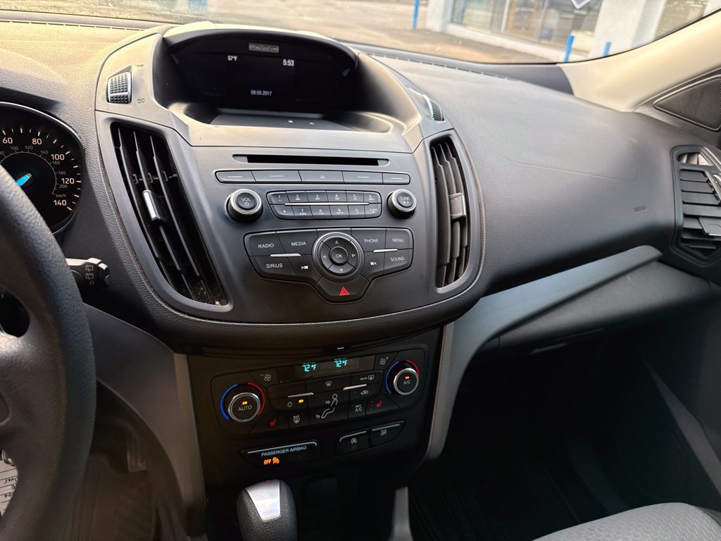 Used 2017 Ford Escape SE AWD/4WD image 25