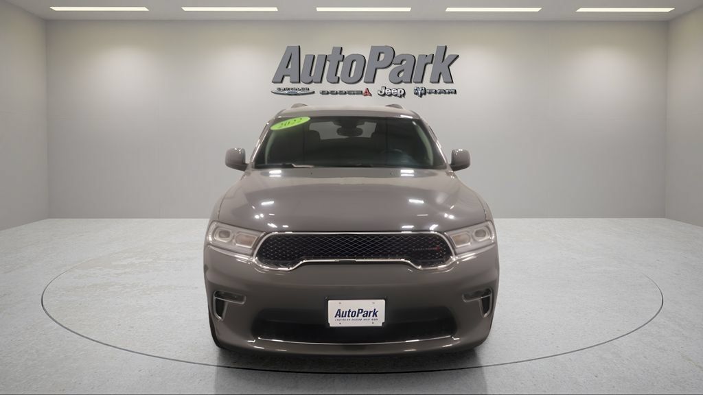 Used 2022 Dodge Durango SXT AWD/4WD image 2