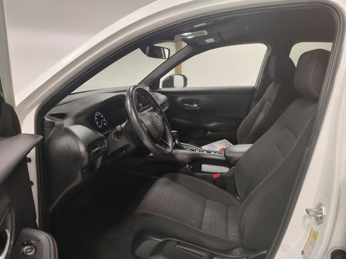 Used 2023 Honda HR-V Sport image 10