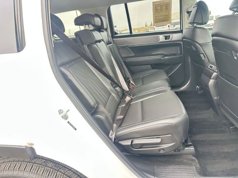 Used 2025 Hyundai Santa Fe SEL image 41