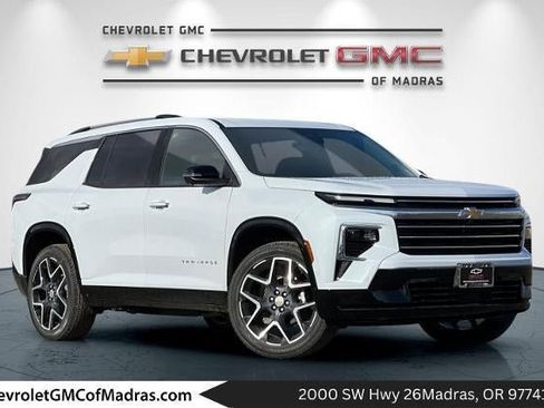 New 2026 Chevrolet Traverse High Country w/ LPO, Floor Liner Package image 1