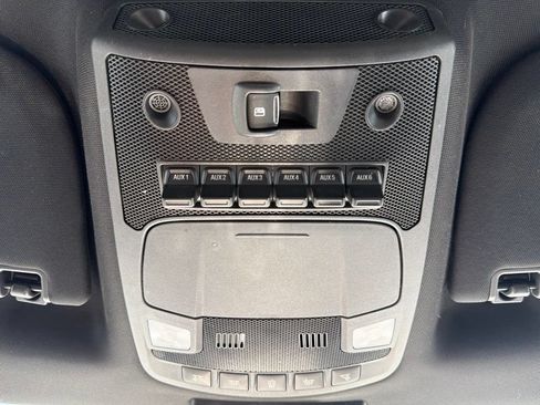 Used 2022 Ford F350 Lariat w/ Lariat Ultimate Package AWD/4WD image 48