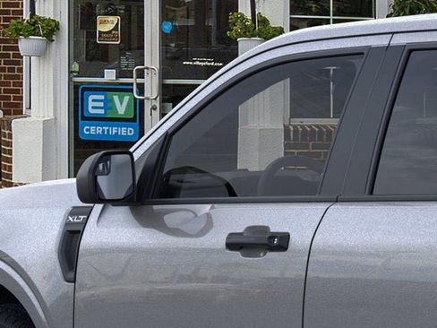 New 2026 Ford Maverick XLT image 46