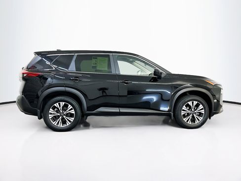 Used 2023 Nissan Rogue SV image 10