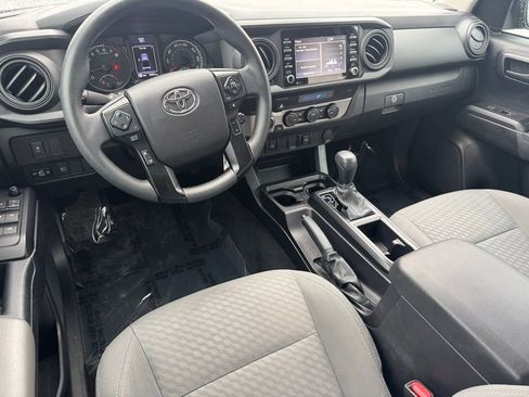 Certified 2021 Toyota Tacoma SR AWD/4WD image 9