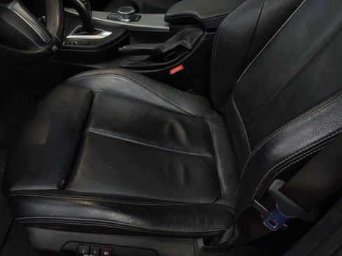 Used 2018 BMW 340i Sedan image 11