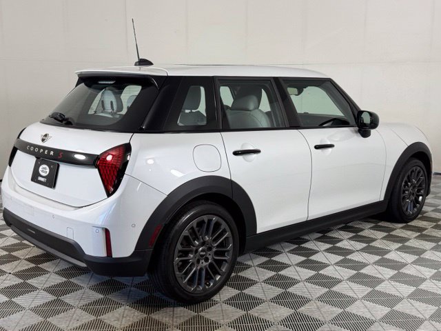 Used 2025 MINI Cooper S FWD image 8