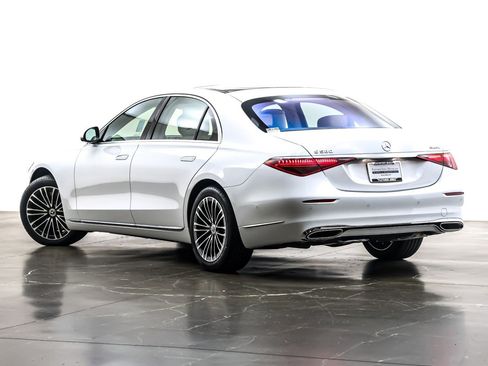 New 2026 Mercedes-Benz S 580 4MATIC Sedan image 12
