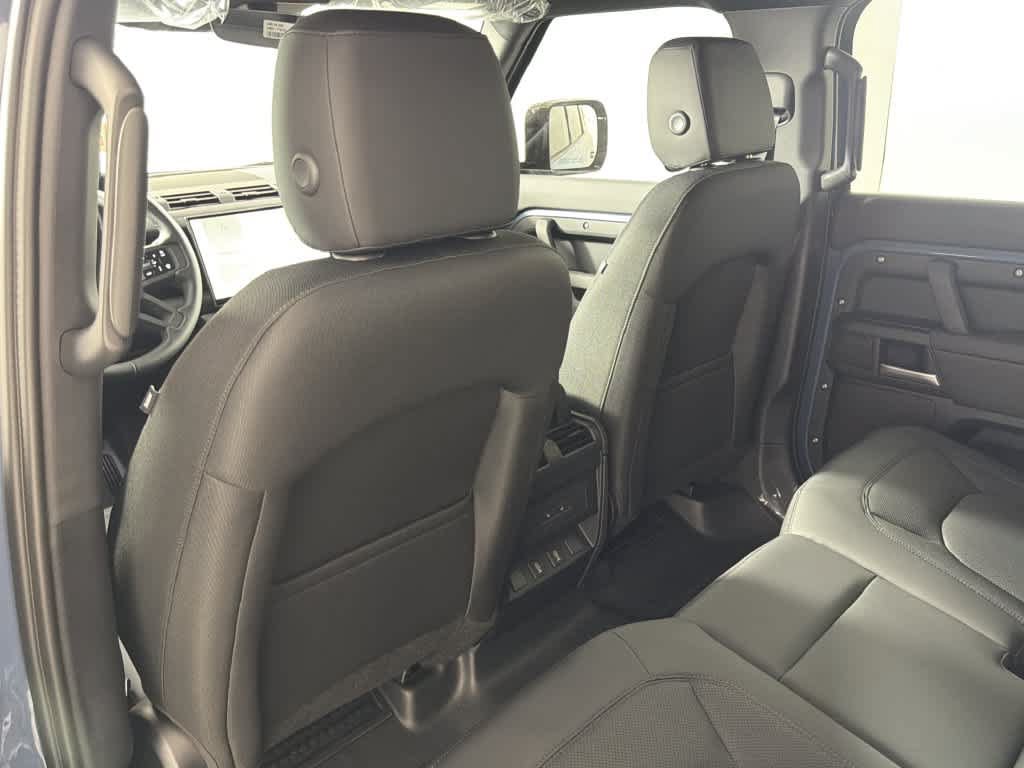 New 2026 Land Rover Defender 110 S AWD/4WD image 34