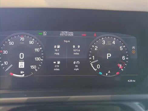 Used 2021 Land Rover Defender 110 SE image 11