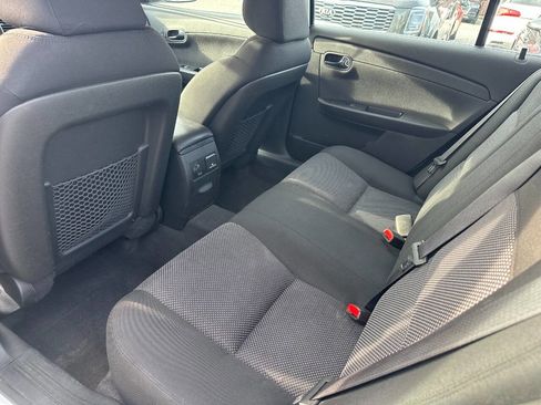 Used 2012 Chevrolet Malibu LT FWD image 12