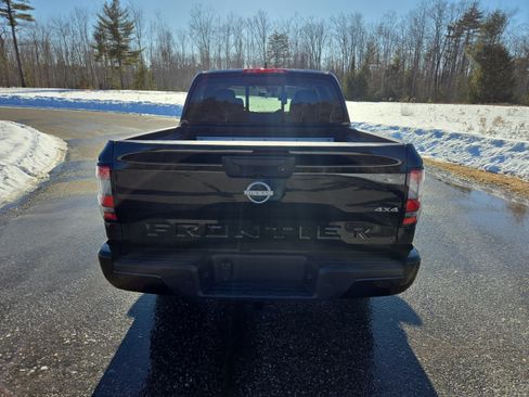 New 2026 Nissan Frontier SV image 6