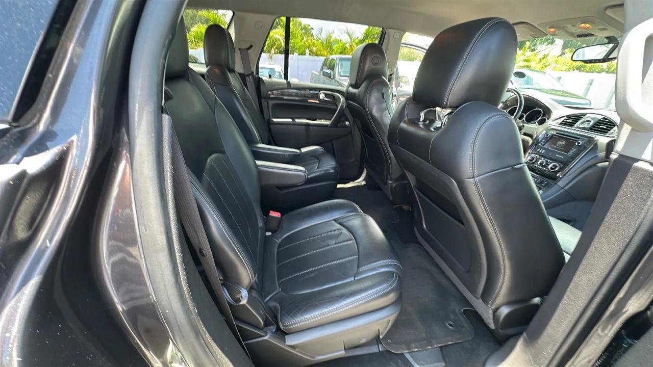 Used 2014 Buick Enclave Leather FWD image 31