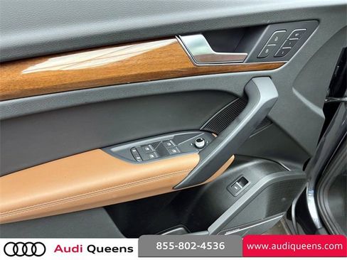 Used 2022 Audi Q5 2.0T Premium Plus image 15