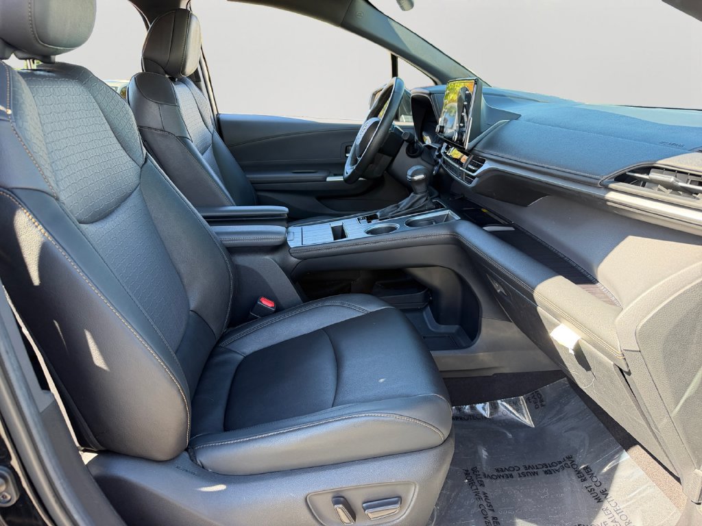 Used 2024 Toyota Sienna XLE Woodland Edition AWD/4WD image 8